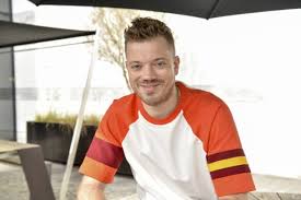 Hij omarmt die twee religieuze tradities van harte. Gers Pardoel Neemt Nu Ook Op Zakelijk Gebied Afscheid Van Zi Het Nieuwsblad Mobile