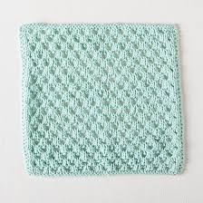 It may look complicated, but the stitch pattern is actually easy enough to master. Honeycomb Stitch Dishcloth Free Knitting Pattern Knitting Bee