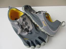 Vibram Five Fingers Mens Running Shoes Size 45 Style M3552