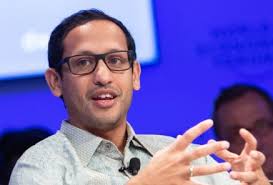 Nadiem makarim atau yang lebih dikenal dengan panggilan nadiem lahir di jakarta 4 juli 1984 dari pasangan nono anwar makarim dan atika algadrie. Biografi Nadiem Makarim Kisah Inspiratif Pendiri Gojek Menjadi Menteri Biografiku Com