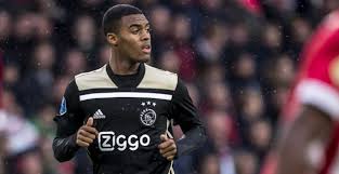 4,000+ vectors, stock photos & psd files. Gravenberch 16 Maakt Debuut Voor Ajax Ik Ben Altijd Eerlijk Ik Had Zenuwen Voetbalprimeur Nl