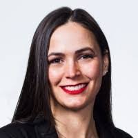 Elizabeth Gately's Instagram, Twitter & Facebook