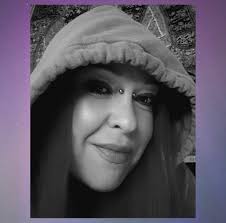 Anyone else's Chameleon grab anything? 😂😂