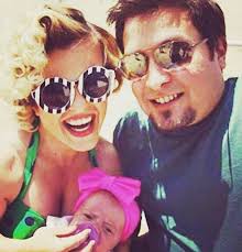 M's Creative Designs