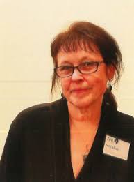 Nel LaRock speaks at AAUW meeting