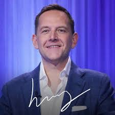 Travis Lowman's Instagram, Twitter & Facebook