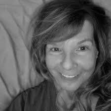 Beth Owen's Instagram, Twitter & Facebook