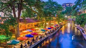 The san antonio international airport (sat) is located in northern san antonio, texas approximately eight miles from downtown with convenient access from loop 410 and us highway 281. Klimatabelle San Antonio Temperatur Beste Reisezeit Wetter