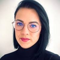 Eva Krol's Instagram, Twitter & Facebook