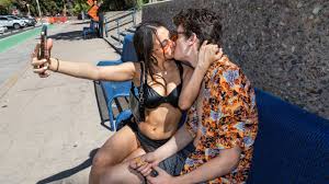 Are Young People Having Enough Sex? | The New Yorker