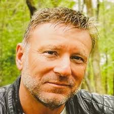 Daniel Matthiesen (@dmatthi)