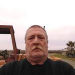 Frankie Capps's Instagram, Twitter & Facebook