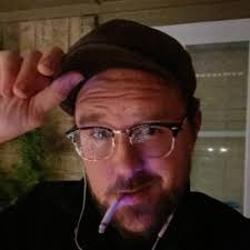 Wade Crow (@RedBoltRecords)