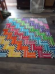 Pin By Carmen Canova Blanco On Quilt Ideas In 2020 Braided Rug Diy Diy Rug Rainbow Quilt