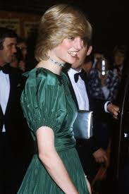 16 jahre nach dem tod der „königin der herzen geht die britische. 50 Der Besten Frisuren Von Prinzessin Diana Prinzessin Diana Diana Prinzessin