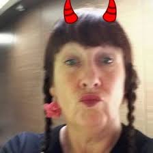 Ellen Best (enuttybird)