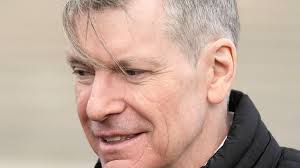 Ex-Abercrombie & Fitch chief executive Mike Jeffries 'unfit to stand trial  due to dementia', prosecutors and defence team say