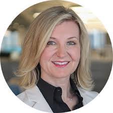 Elizabeth Ahmed's Instagram, Twitter & Facebook