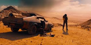 As per the news below for august 19, all the releases appear to be the same as far as the extras content, so it's really just a question of whether you need 3d. Mad Max Fury Road Best Picture Nominee