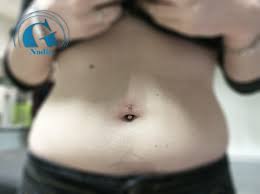 Tu vas adorerr nos piercings et nos anneaux pour le nombril. Piercing Nombril Graphicaderme