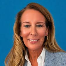 Better late than never! Q4 was a whirlwind as I started in my new role, but  I am thrilled to say that I reached my goal! Excited for a great 2025! |