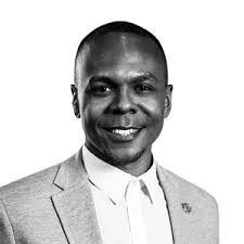 Bianca Bucaram's Instagram, Twitter & Facebook