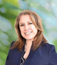 Laurie Pierson's Instagram, Twitter & Facebook