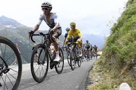 Update information for egan bernal ». Nom De Zeus Une Journee Aux Confins De L Irreel Sur Le Tour De France L Equipe