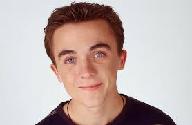 His father is of puerto rican heritage and his mother is of irish and italian descent. Malcolm In The Middle Frankie Muniz Hounded With Baby Names From Fans Metro News