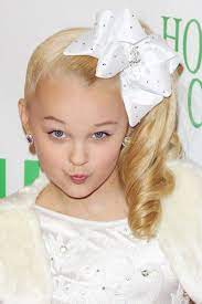 Jojo Siwa Wavy Golden Blonde Hair Bow Ponytail Hairstyle Jojo Siwa Hair Kids Hairstyles Jojo
