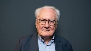 Róna Péter vezeti a Jobbik EP-listáját