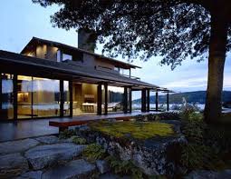 Modern Lake House Designs Modern Lake House Design With Courtyard Decorating Carsmach Is Creative Inspiratio Modern Lake House Courtyard House Architecture