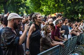The 14th edition of nos alive festival will be rescheduled to the 6 th, 7 th, 8 th and the 9 th of july of 2022. Nos Alive Meo Mares Vivas Moved To 2022 Atlas Lisboa