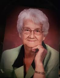 Elaine Belcher's Instagram, Twitter & Facebook