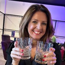 Olivia Irvin (@oliviajirvin)