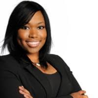 Suzanne Pate's Instagram, Twitter & Facebook