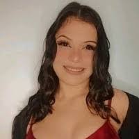 Leticia Arnold's Instagram, Twitter & Facebook