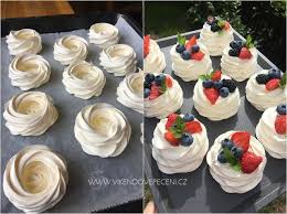 Mini Pavlovy Pavlova Recipe Mini Desserts Sweet Recipes