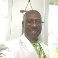 Oliver Crenshaw's Instagram, Twitter & Facebook