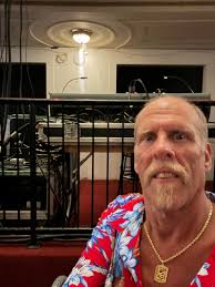 𝗦𝗔𝗬 𝗬𝗘𝗦 𝗜𝗙 𝗬𝗢𝗨 𝗟𝗢𝗩𝗘 our musical box 🎸❤️