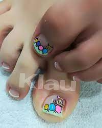 Hola, en este vídeo encontrarán lindos diseños de uñas de distintos colores, con puntos, flores, mariposas, estrellas.suscríbete a mi canal y si te gustó. Hermosa Decoracion Arte De Unas De Pies Disenos De Unas De Los Pies Unas Manos Y Pies