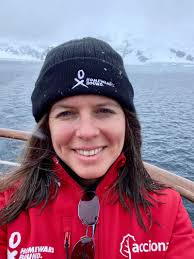 Merry Christmas to those who celebrate and happy holidays to all!