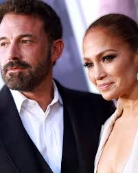 Why can't Selena stand Blake? Here's the awkward truth #selenagomez  #blakelively