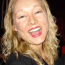 Ann Moller (@annmoller)