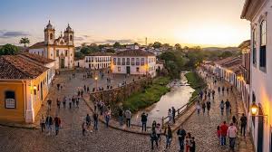 A antiga capital do estado de Goiás preserva casarões históricos europeus em meio às paisagens do cerrado