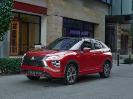 Mitsubishi has just taken the wraps off the facelifted 2021 eclipse cross that will land in japan, australia, and new zealand before the end of the year and hit north american shores in the first quarter of 2021. 2022 Mitsubishi Eclipse Cross Review Pricing And Specs