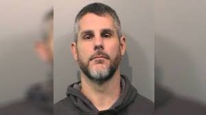 Police search for car restorer accused in scam