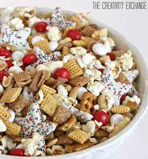 Christmas Snack Mix Sweet And Salty Christmas Snack Mix Christmas Snacks Snack Mix