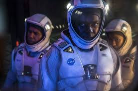 2018, sci fi/mystery and thriller, 1h 42m. Streit Um Neue Kinofilme Auf Netflix The Cloverfield Paradox Und Andere Reizthemen Kultur Stuttgarter Nachrichten