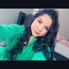 What steps to follow to properly add chemicals to a new pool?